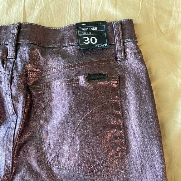 Joe's Jeans Mid Rise Skinny Stretch Rasberry Leather Coated Metallic Skinny Jean - Picture 14 of 16